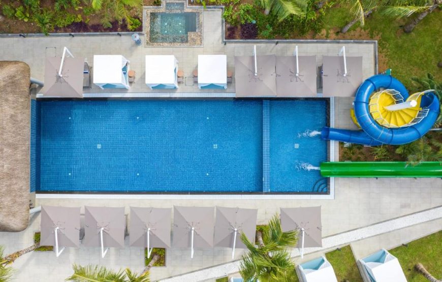 Ocean’s Creek Beach Hotel